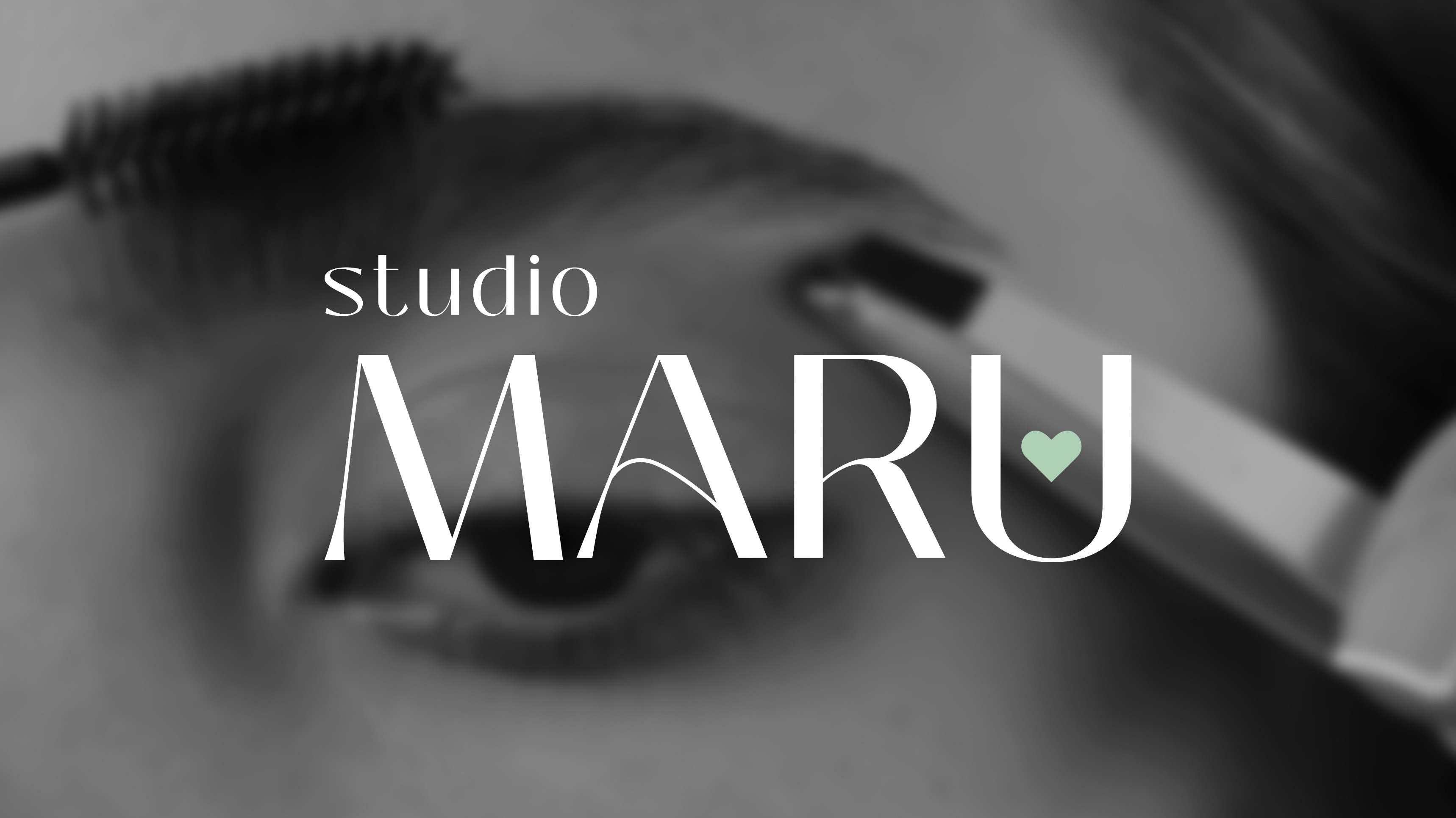 Дизайн логотипа для бьюти-студии