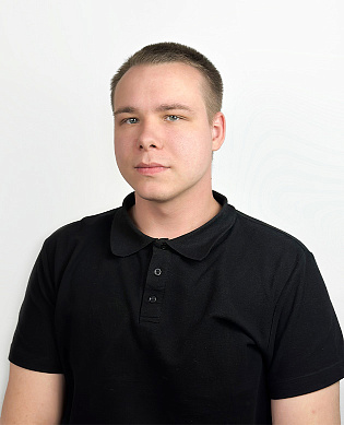 Максим