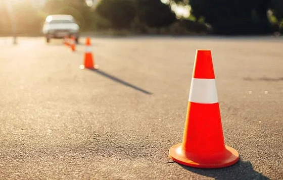 Контекстная реклама автошколы